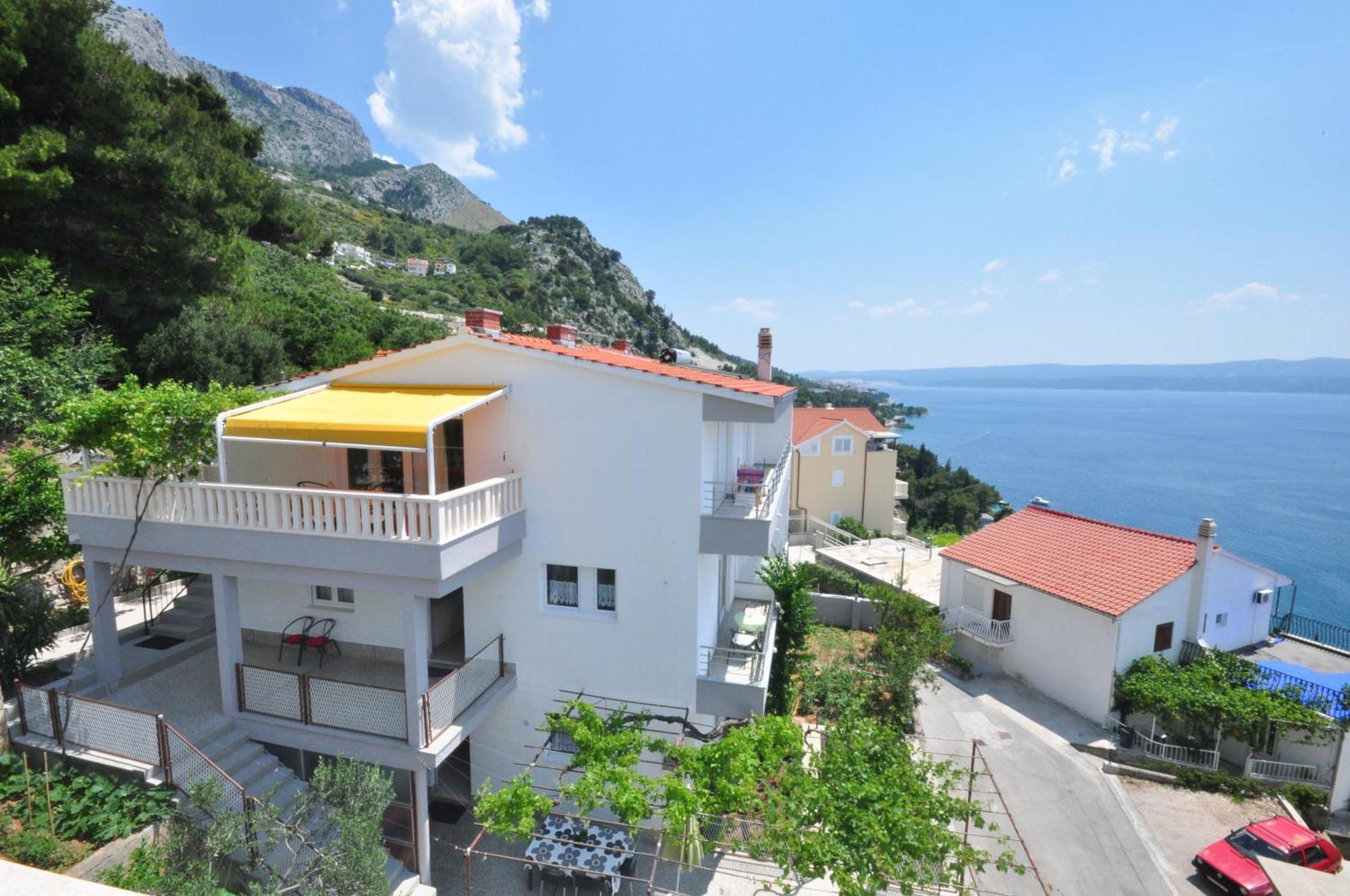 Apartments Zorka Leko オミシュ エクステリア 写真